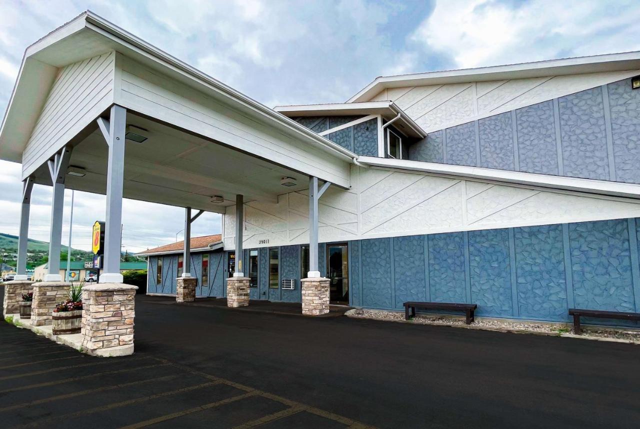 Hotel Super 8 By Wyndham Missoula/Brooks Street Exterior foto
